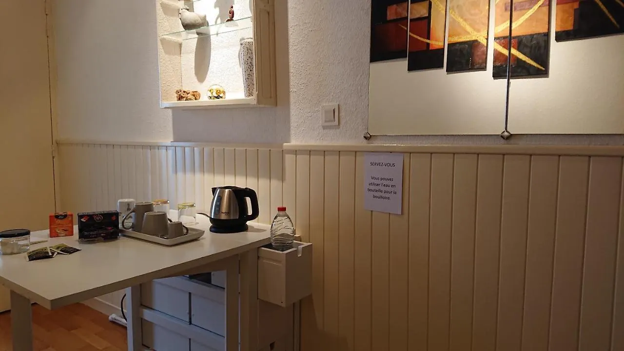 Chambre Dans Ancien Prieure Condrieu Homestay